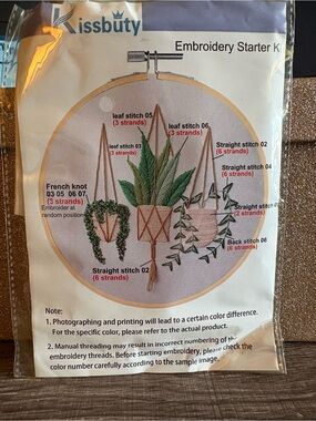 2 Embroidery Starter Kits